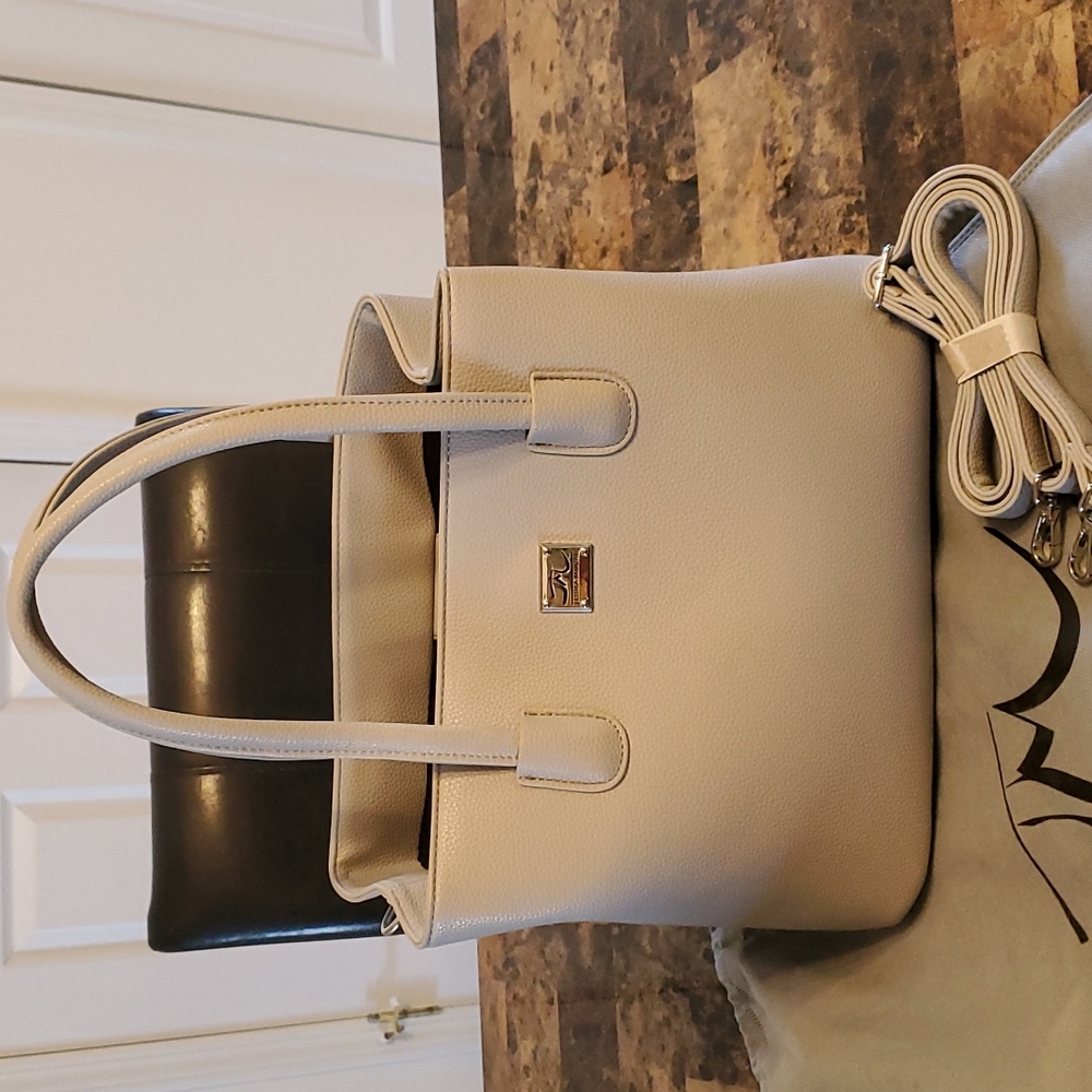 ✨️🆕️Handbag👜Jessica Moore